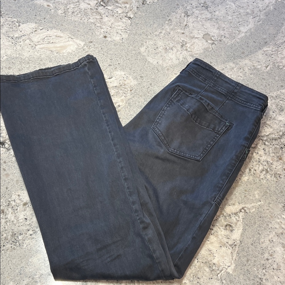 Pilcro Faded Black Boot Cut Pants Size 25